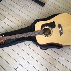 Washburn guitar AD5K with bag