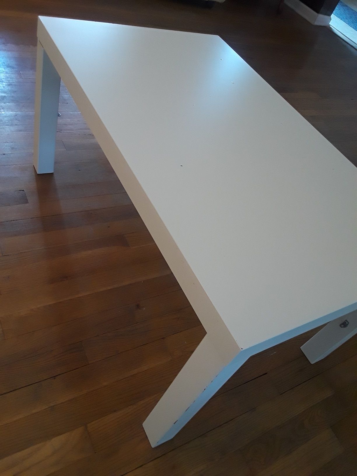 Coffee table, white color.