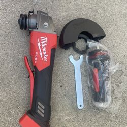 Milwaukee M18 FUEL 18V Lithium-Ion Brushless Cordless 4-1/2 in./5 in. Grinder with Variable Speed & Paddle Switch (Tool-Only)