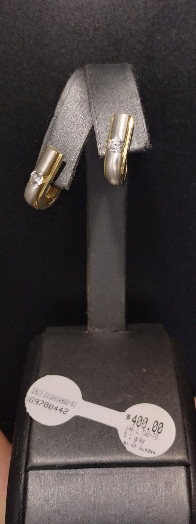 Gold/Diamond Earrings