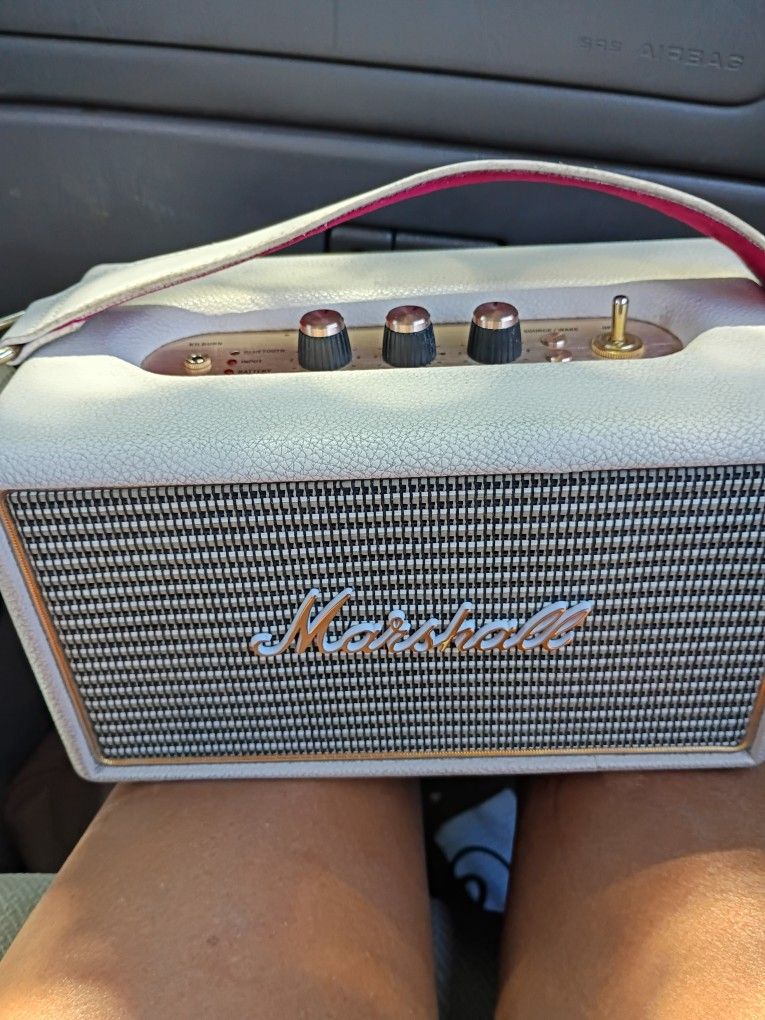 Marshall Kilburn Blue Tooth Speaker Like New Want $150 Make An Offer