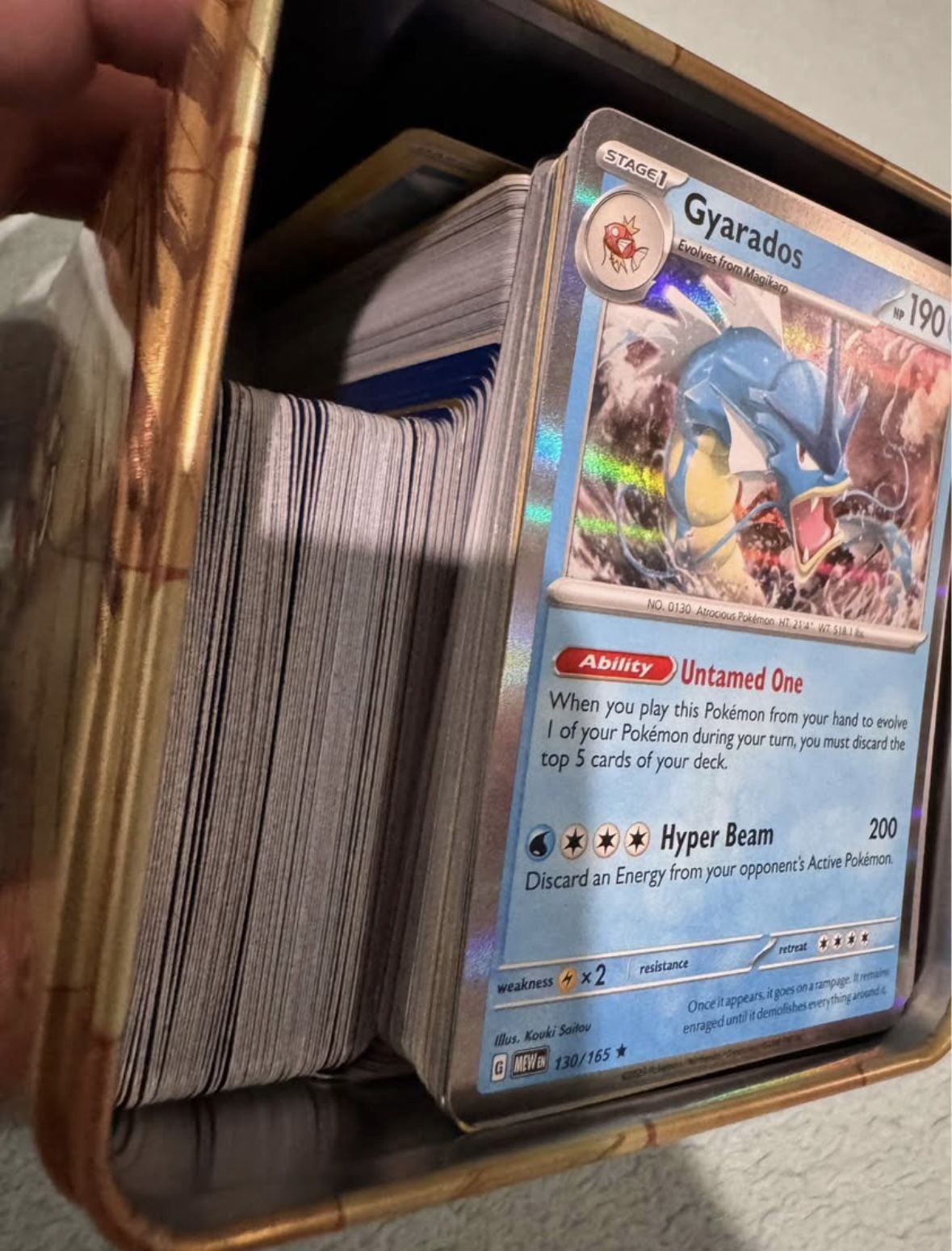 + 500 POKEMON CARDS