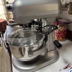 Kitchen Aid Mixer