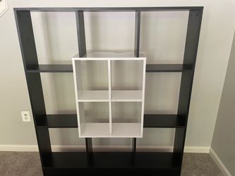 White and Black decor bookshelf