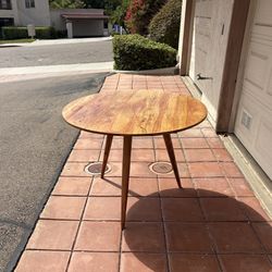 Solid Wood Round Table