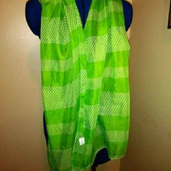 Green scarf 