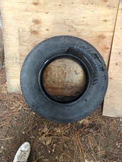 Bridgestone 265/70-17