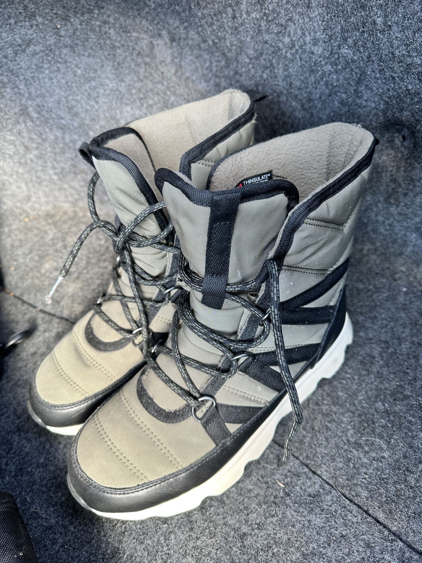 Snow Boots