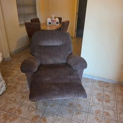 Swivel Rocker Recliner