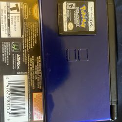 Nintendo Ds Lite Blue And Black With Pokemon Black 1