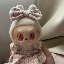 Labubu/doll Outfit