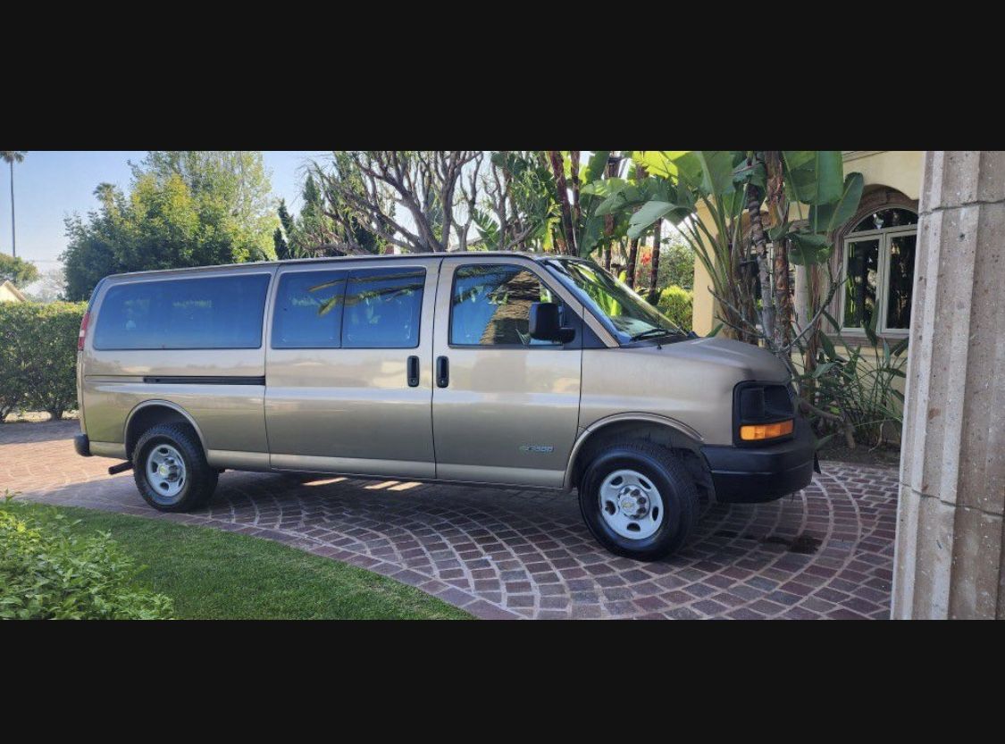 2003 Chevrolet Express