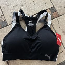 NWT Puma Women Sports Bra Size M
