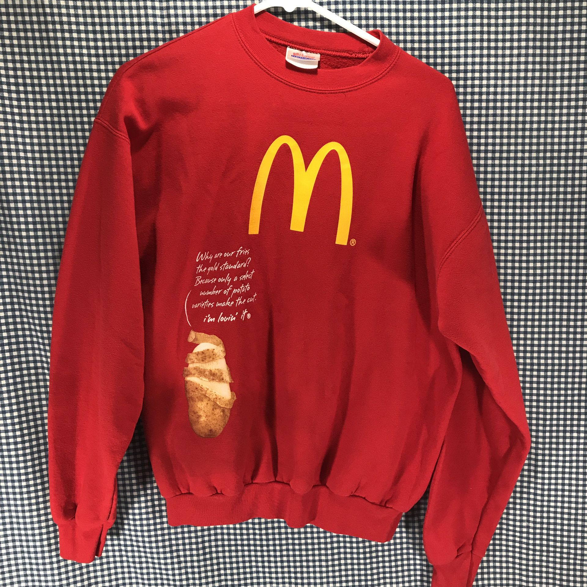 Hanes Red McDonald’s Crew Member’s Sweatshirt Men’s Size Medium