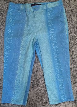 Gloria Vanderbilt Blue Animal Print Capri Pants