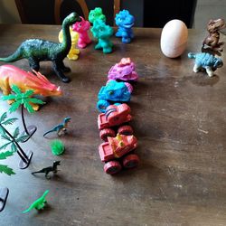 Dinosaur Toys With Changeable Racetrack 