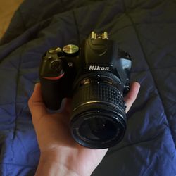 Nikon D3500 NEW