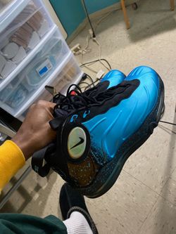 nike total air foamposite max  Size 12