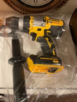 New Dewalt 20V XR FLEX VOLT VANTAGE BRUSHLESS Hammer Drill (Tool Only Solo Herramienta)