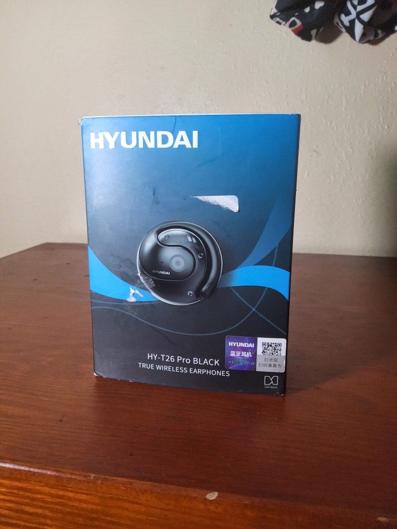Hyundai HY-T26 Pro Black - Captain's Premium Wireless Audio Treasure