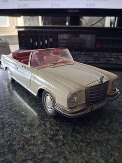 Die cast model
