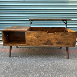 Coffee Table W/ Lift Top / Mesa de centro con tapa elevable