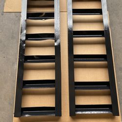Trailer, ramps