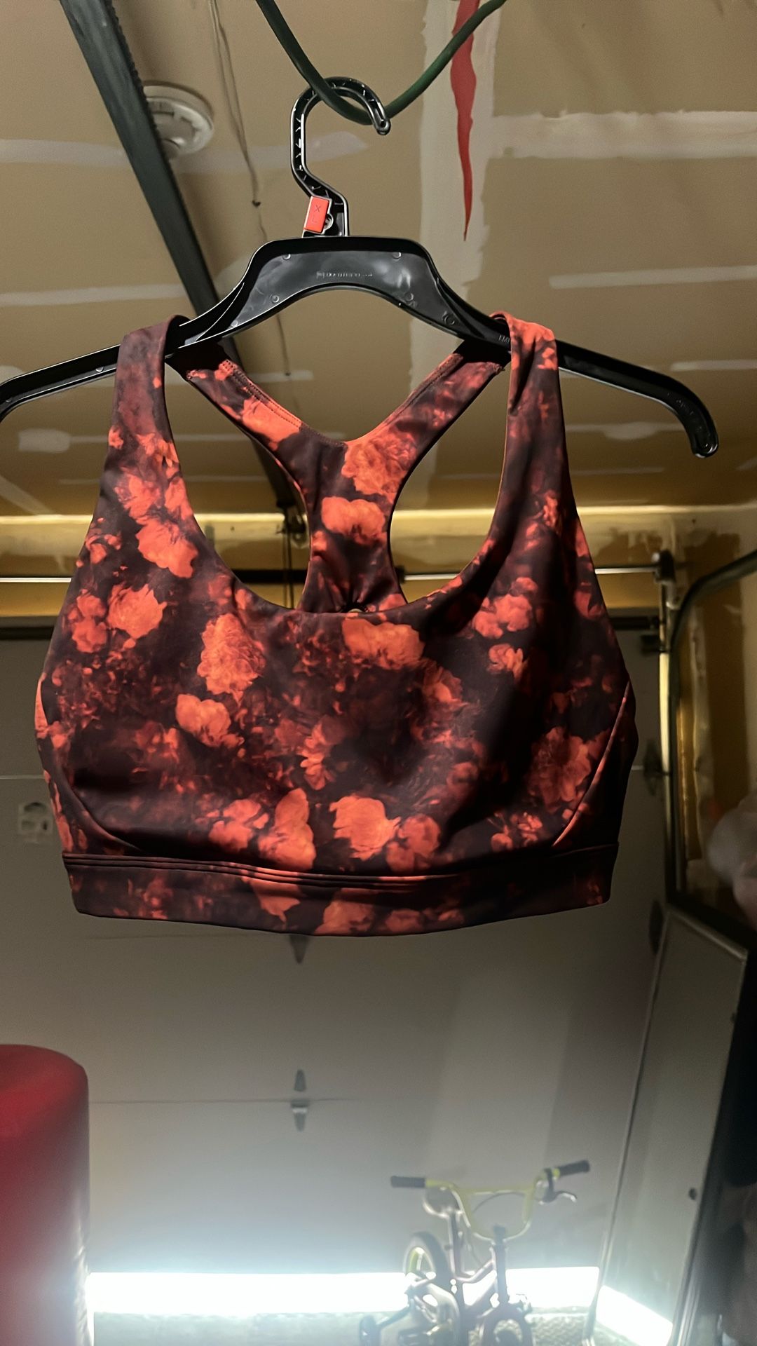 Sports bra