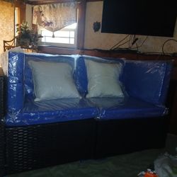2 Piece Love Seat Out Door