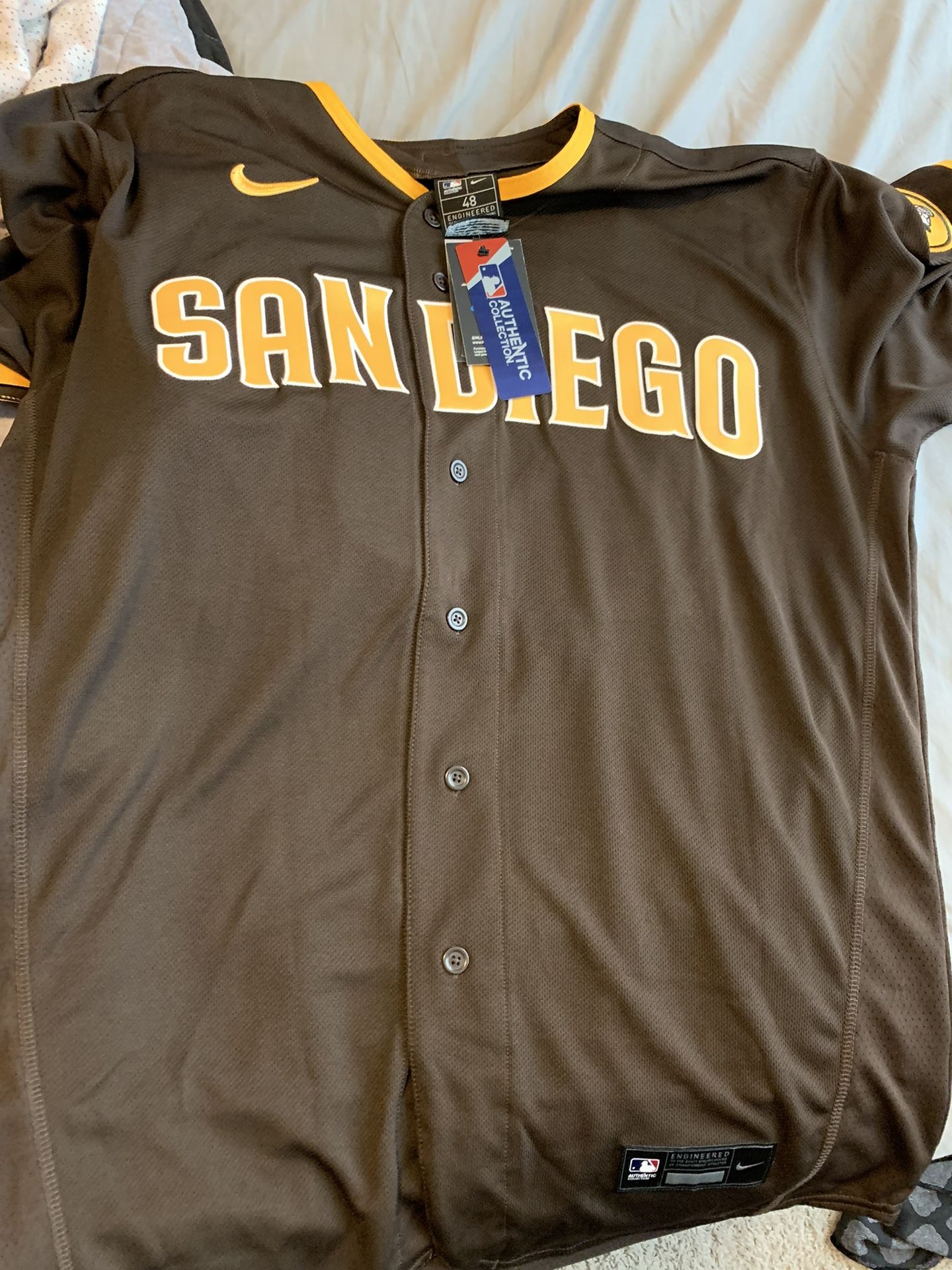 Fernando Tatis Jr Signed City Connect Authentic Jersey Autographed Auto JSA  Coa for Sale in San Diego, CA - OfferUp