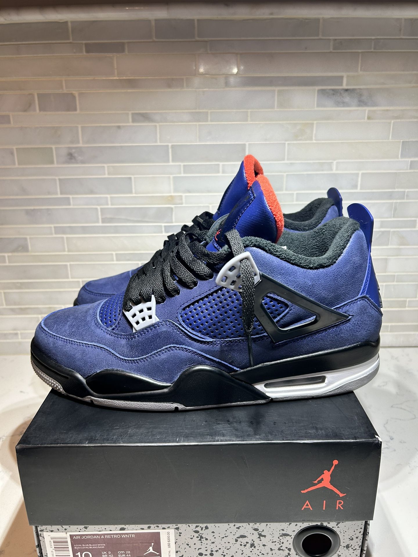 Jordan 4