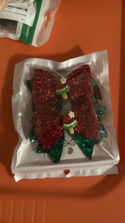 Hair clip for $2