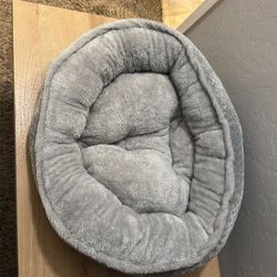 Pet bed