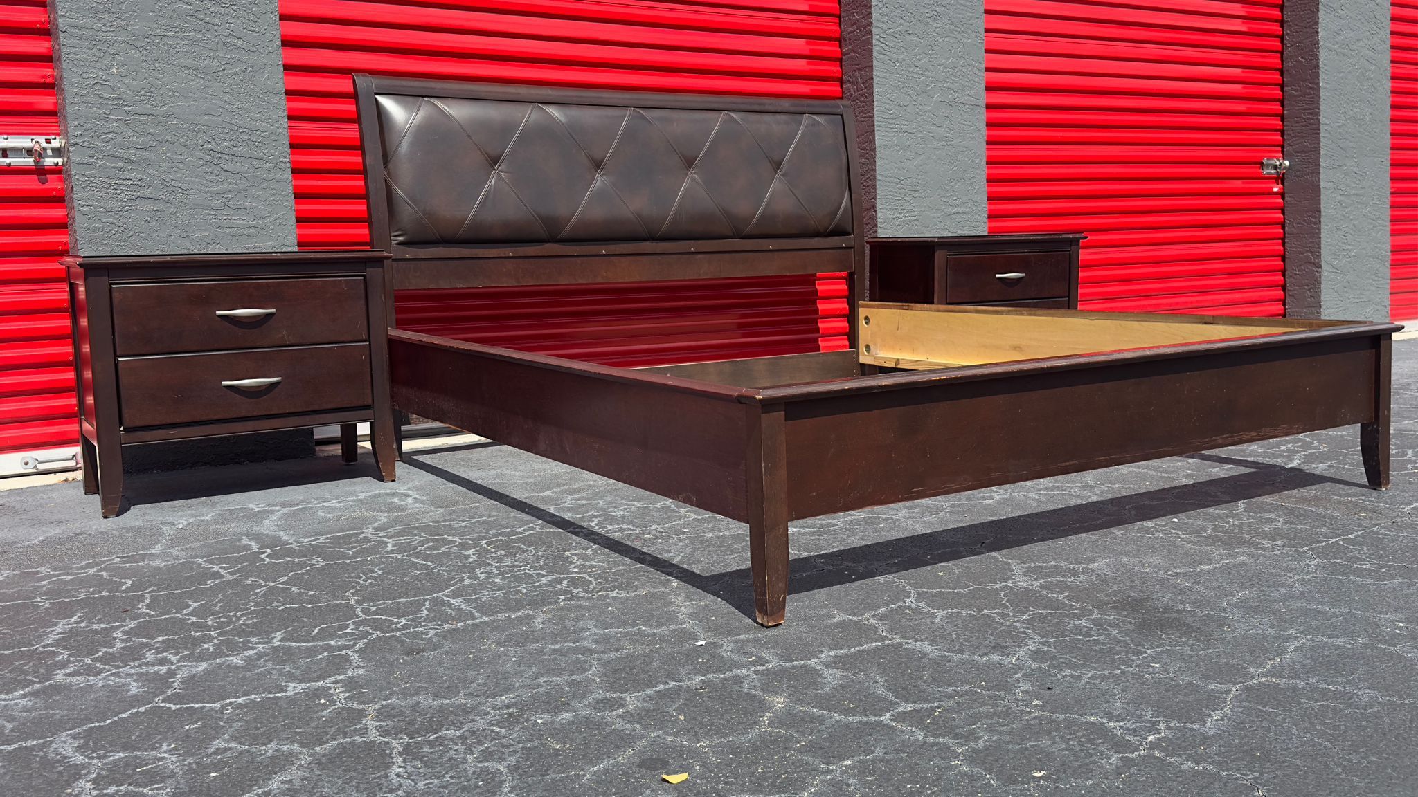 KING BEDROOM SET w BED W LEATHER HEADBOARD & 2 NIGHTSTANDS by BASSETT - delivery is negotiable