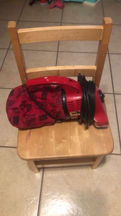 Dirt devil vacuum