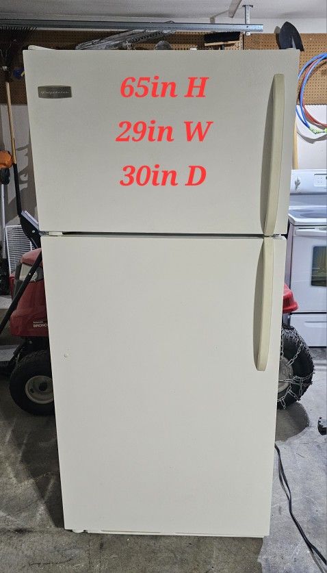 Frigidaire Fridge