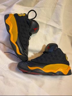 Jordan 13's, Black And Yellow, 9c