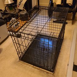Midwest 24-in Kennel Like New
