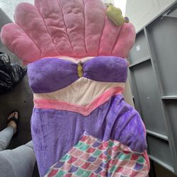 HugFun Kids Heavy Duty Plush Mermaid Sleeping Bag 66 x 27