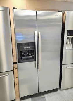 Whirlpool Side‑by‑Side Fridge – Stainless, Ice & Water