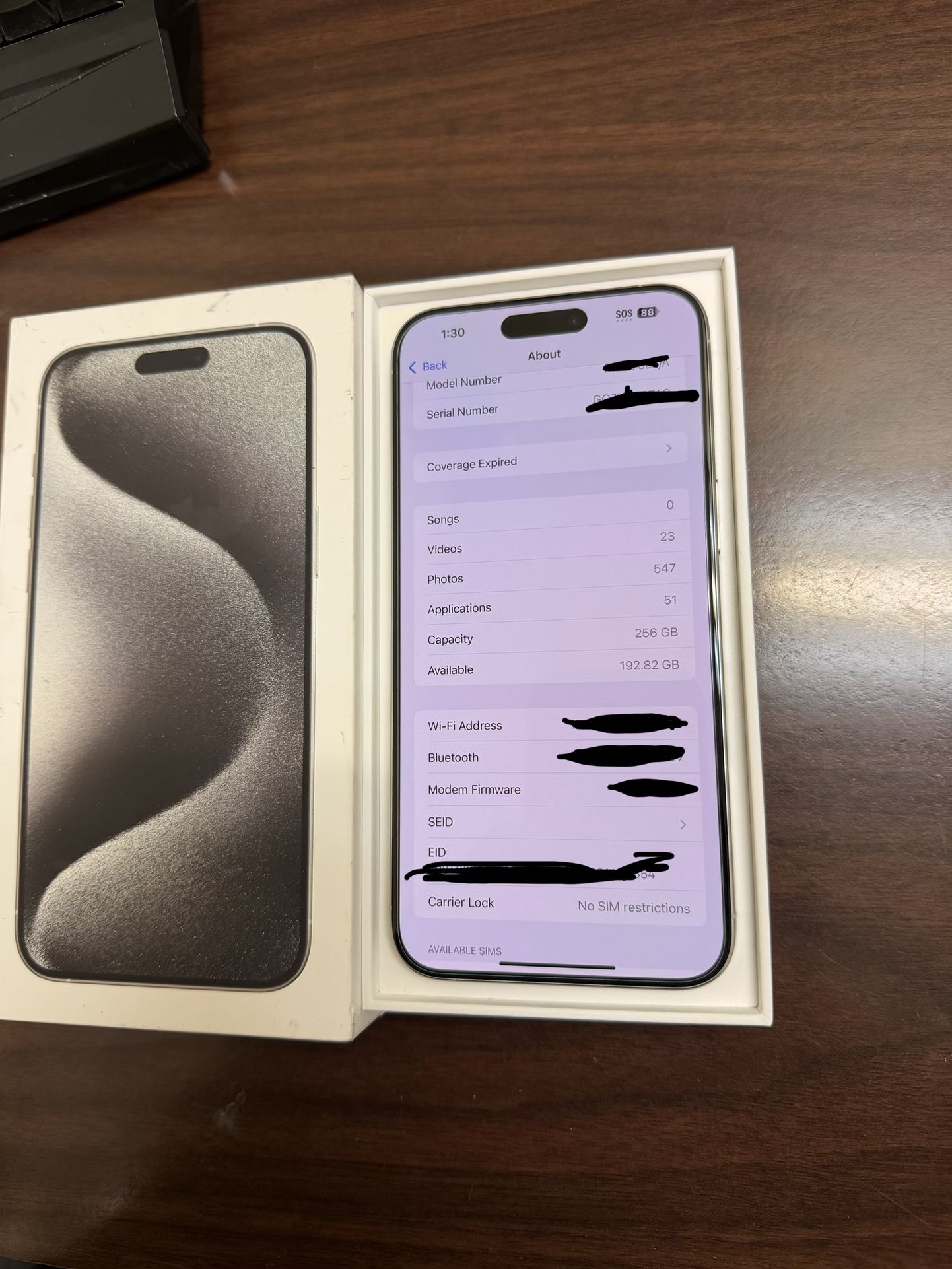 Unlocked iPhone 15 Pro Max 256gb