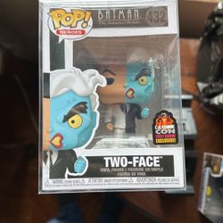 Two-Face 432 Funko Pop