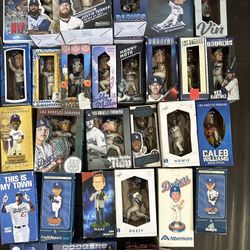 Selling or trading Dodge Bobblehead please see details for full list of