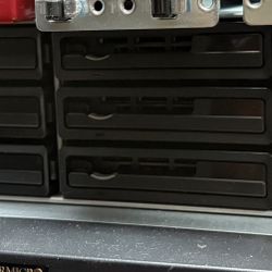 Synology Rs3413xs+ NAS With Rails