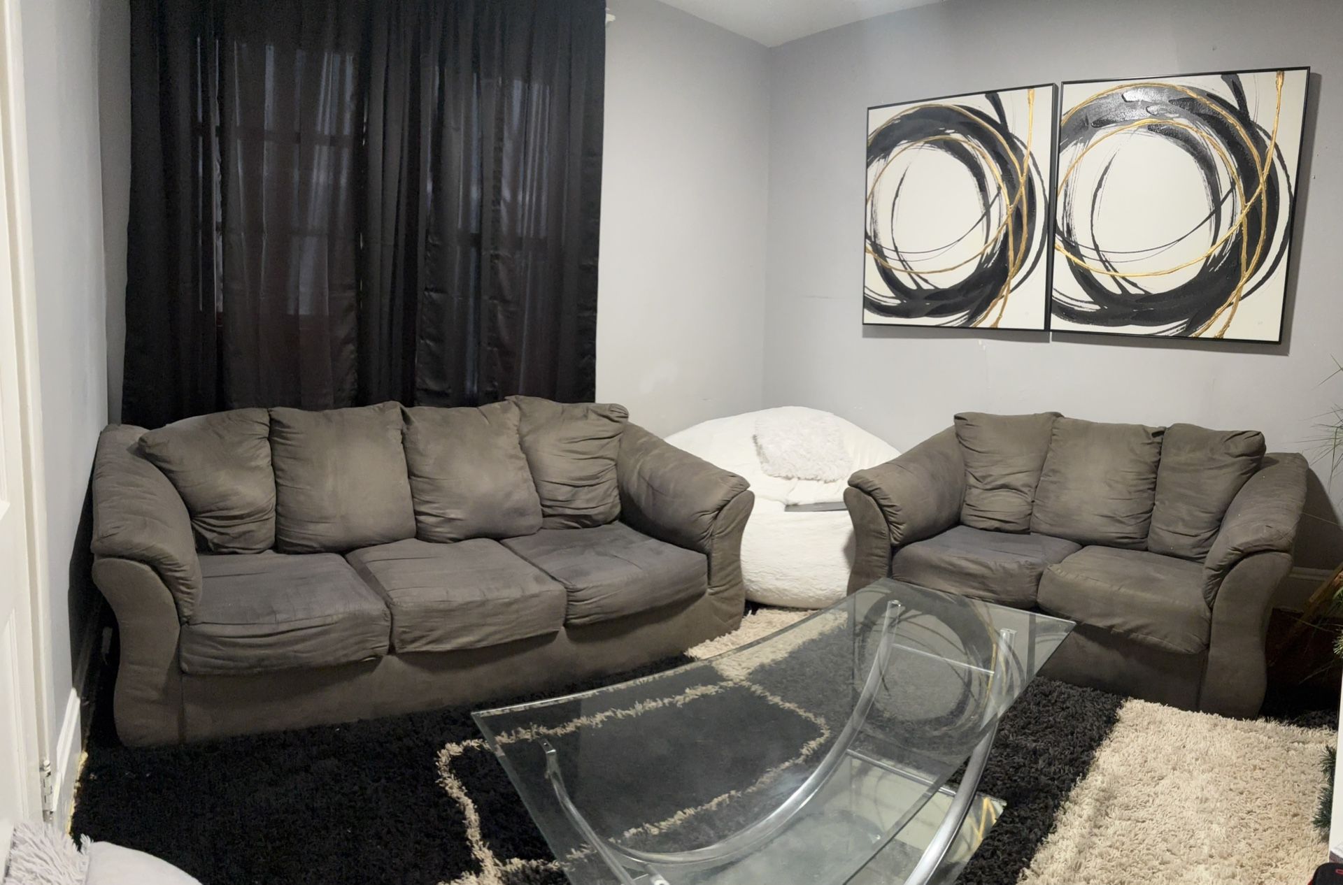 Sofa set