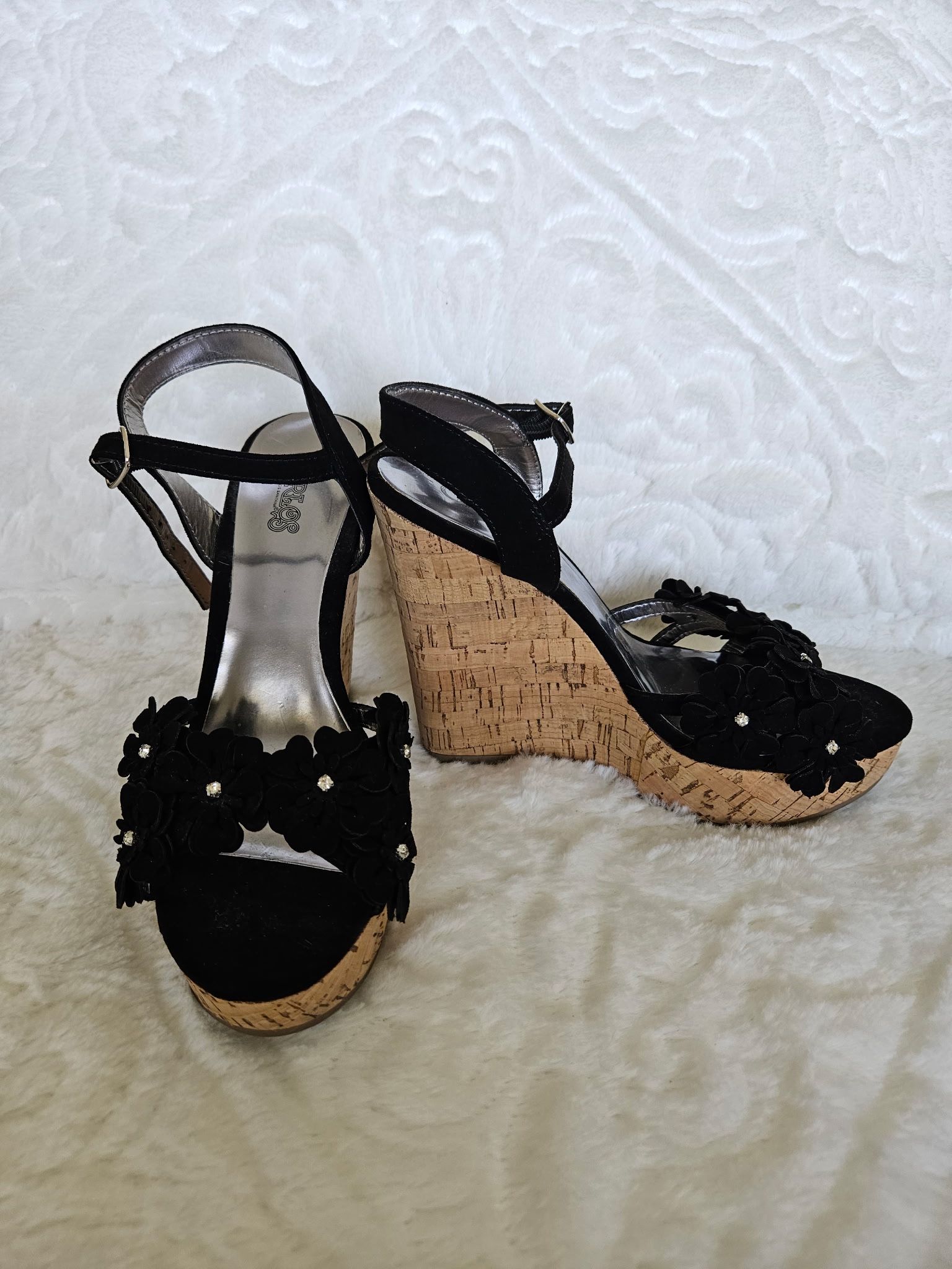 Carlos Santana Wedges