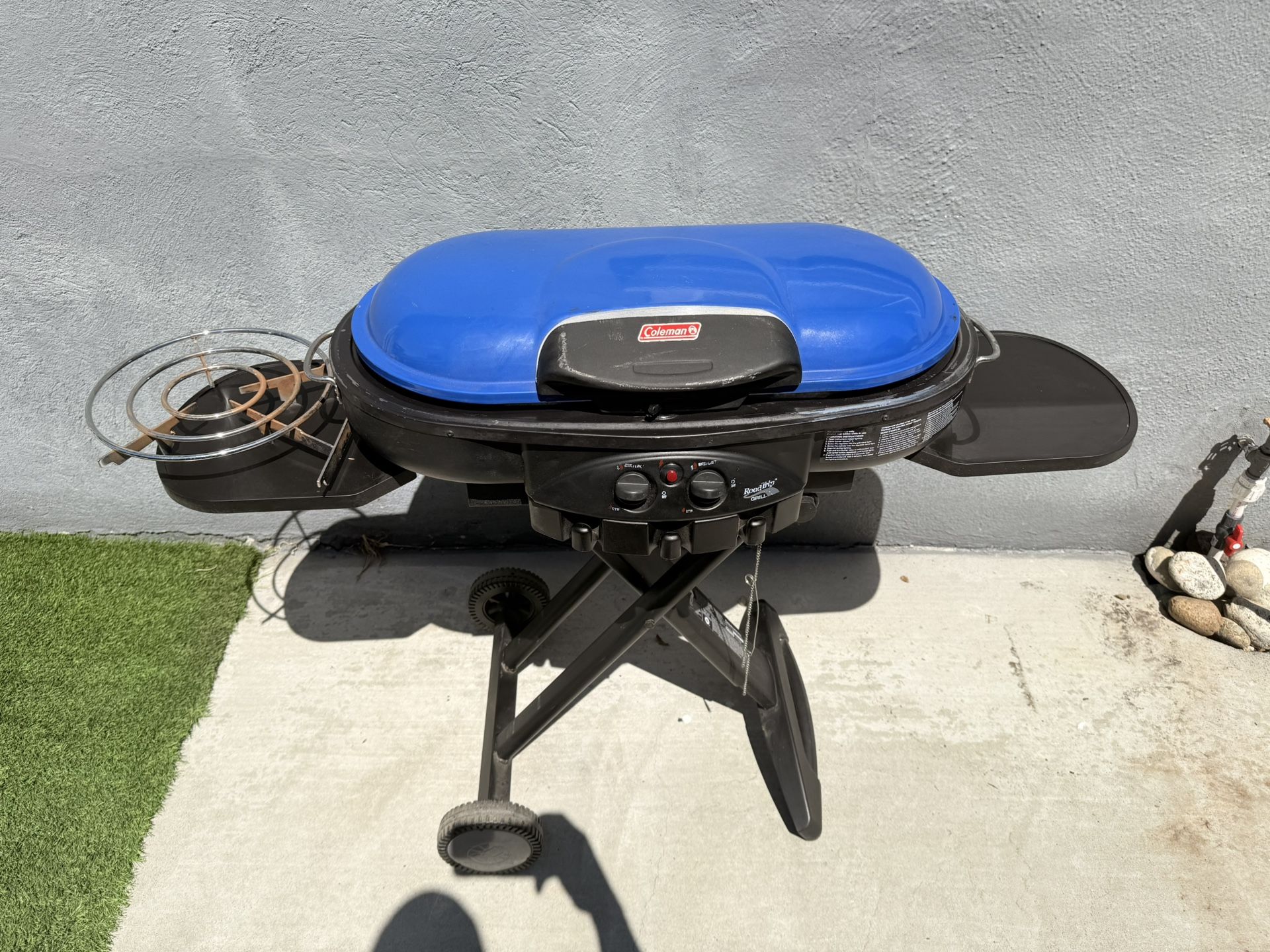 Coleman Roadtrip Grill