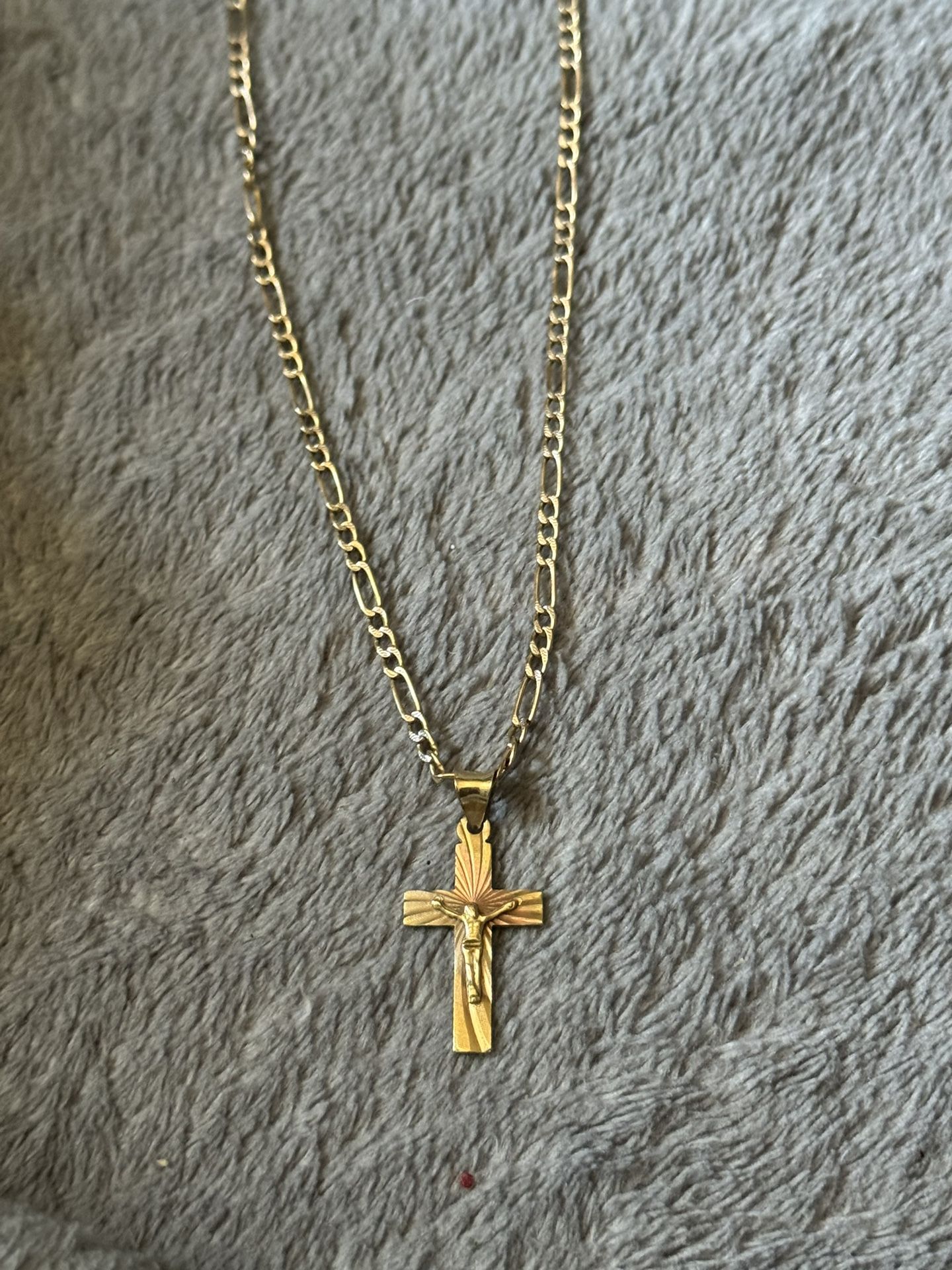 10k Gold Cross Pendant 1.10mm 18 Inches 