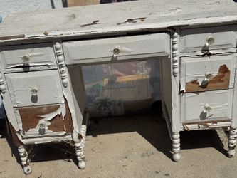 Free Desk
