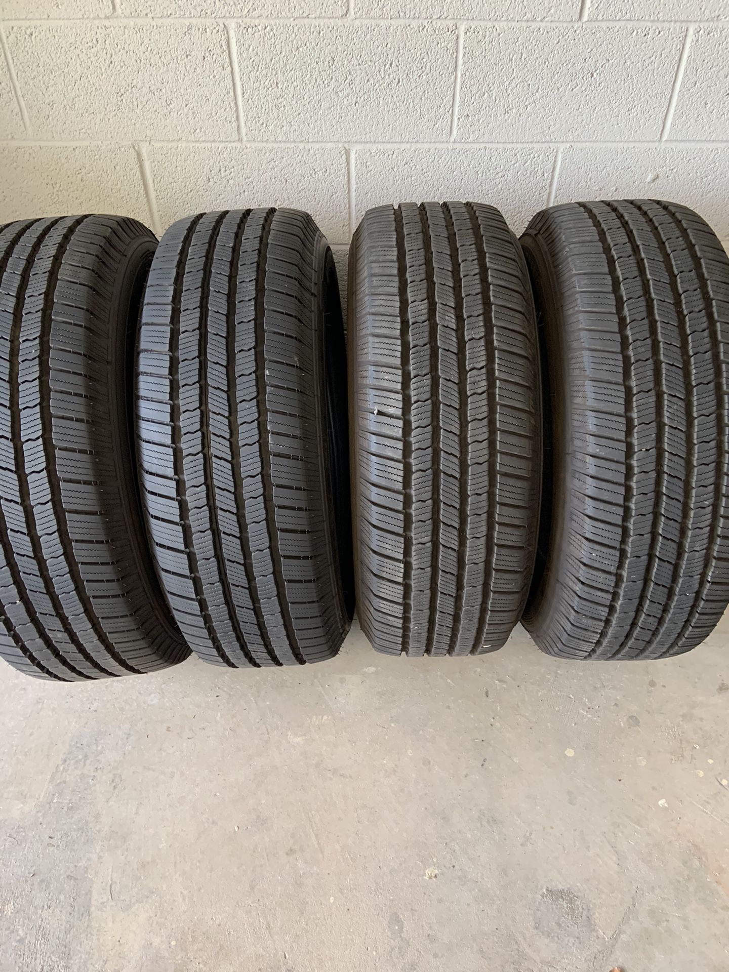 4 Michelin Defender LTX MS 265/65 R18